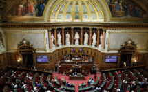 Vote par anticipation: tollé des oppositions après l'amendement surprise de l'exécutif