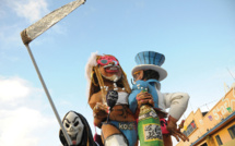 Aux Antilles, les carnavaliers bravent le Covid-19... et les autorités