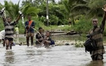 Montée du niveau des océans : deux villages fidjiens se préparent à déménager