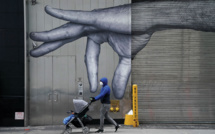 Virus: près d'un demi-million de morts aux Etats-Unis, l'Angleterre veut déconfiner