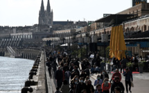 A Bordeaux, les quais de Garonne restent ouverts mais l'alcool interdit en centre-ville