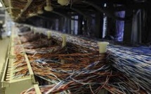 Internet: fibre optique ou cuivre? Les collectivités dénoncent la confusion