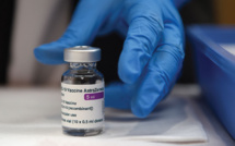 Vaccin AstraZeneca: pas de risque spécifique lié à l'âge pour l'instant (régulateur UE)