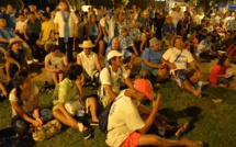 Réinscription : l'UPLD mobilise près de 400 personnes place Tarahoi