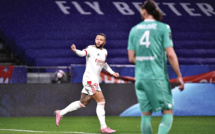 Ligue 1: Le groupe de tête fonce, Nantes s'enfonce