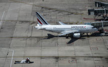 Covid-19: en pleine 3e vague, la France suspend les liaisons aériennes avec le Brésil
