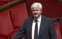 Edouard Fritch salue la mémoire d'Eric Raoult