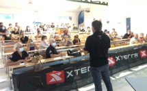 ​Les bénévoles du Xterra Moorea à pied d'œuvre