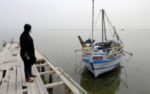 "L'Europe ou la mort": des migrants d'Afrique-Ouest décidés à quitter la Tunisie