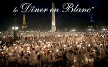 Dîner en blanc: les 25 ans de la version chic du "flash mob" fêtés jeudi