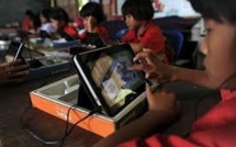 Thaïlande: une tablette par élève, gadget ou progrès ?