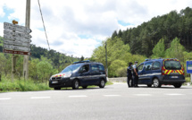 Un homme en fuite après avoir tué deux collègues dans un village des Cevennes