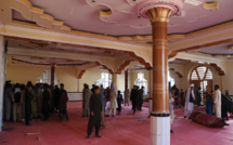 Afghanistan: explosion mortelle dans une mosquée, le cessez-le feu vole en éclats