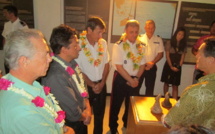 Musée de Tahiti et des îles : 2 penu « disent merci » à la douane !