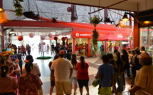 Ouverture d'une boutique Vodafone à Taravao