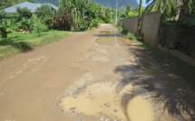 ​La route du collège de Paopao enfin bétonnée