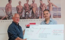 La Banque de Polynésie et son personnel soutiennent La Saga et parrainent 6 enfants.