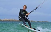 Le kitesurfer français Bruno Sroka réussit la traversée Bretagne-Irlande