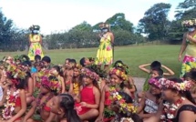 Une fête et des adieux à l'école Namaha 3 de Bora Bora