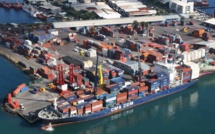 2.000 conteneurs bloqués par une grève au port de Papeete