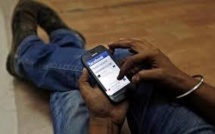 Facebook teste un système de paiements mobiles