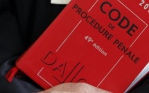 Un coup de pied qui rend aveugle