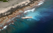 Un palangrier chinois de 40 mètres s'échoue à Anuanurunga