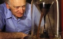 Australie: mort du physicien chargé de "l'expérience de la goutte de poix" commencée en 1927