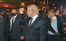 Tunisie: avec ses nouveaux pouvoirs, le président Saied s'attaque à la corruption