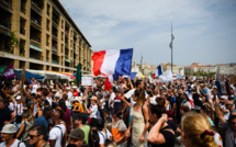 Les opposants au pass sanitaire dans la rue pour le troisième samedi consécutif