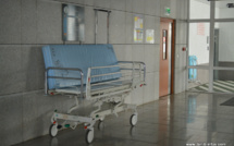 Menace de grève à l’hôpital à partir de lundi sur fond de précarité de l’emploi