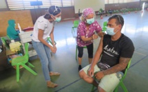 Des bénévoles auprès des soignants à Moorea