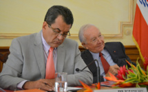 Edouard Fritch, adoubé "fils spirituel" par Gaston Flosse