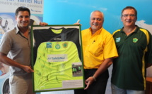 Tefana / St Etienne : T-shirt "fleuri" pour un partenariat qui porte ses fruits