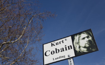 Le bébé de la pochette d'album "Nevermind" poursuit Nirvana en justice pour pédopornographie