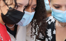 Le premier centre de vaccination éphémère dans un lycée ouvre à La Réunion