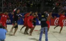 Tahiti s'enflamme pour ses "guerriers statues" avant le Mondial de beach soccer