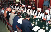 Afghanistan: le gouvernement taliban accueilli avec suspicion par les Occidentaux