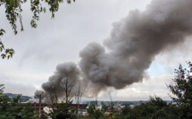 Incendie "circonscrit" dans une usine d'Ariège, confinement levé