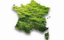 Hollande met le cap vers une France plus verte et rassure les écologistes
