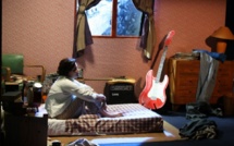 Nouveau vidéo-clip de Moya : « réveille-moi maintenant ! »