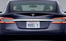 Voiture électrique: un incendie sur une Tesla révèle les risques du secteur