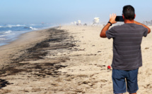 Course contre la montre en Californie pour contenir une marée noire