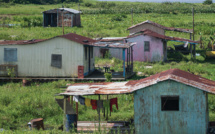 Venezuela: la mort lente d'un village sur pilotis submergé par la boue