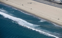 Après la fuite sur un oléoduc californien, "Surf City" broie du noir