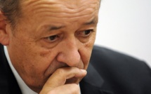 Essais nucléaires : Le Drian veut renforcer l'efficacité du dispositif d'indemnisation