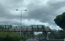 Sept mineurs convoqués après la bagarre filmée par des collégiens à Faa'a