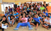 Les Tiki Toa au Centre des Jeunes Adolescents de Erima