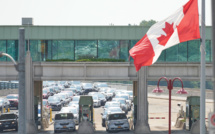 Après l'air, la terre: les Etats-Unis ouvrent leurs frontières avec le Canada et le Mexique