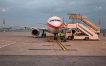 Chine: des centaines de vols annulés après quelques cas de Covid